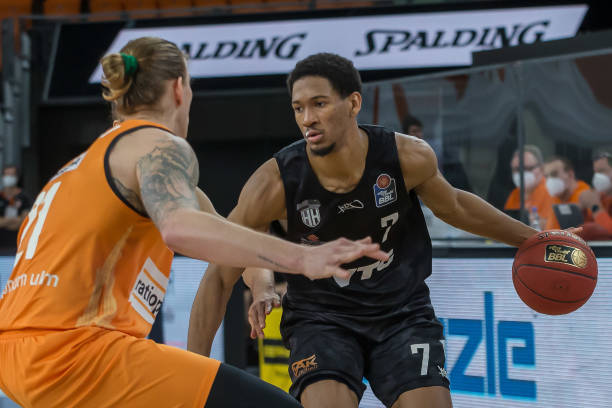 是帮助帕尔 是帮助帕尔