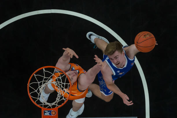 体现了他们 体现了他们